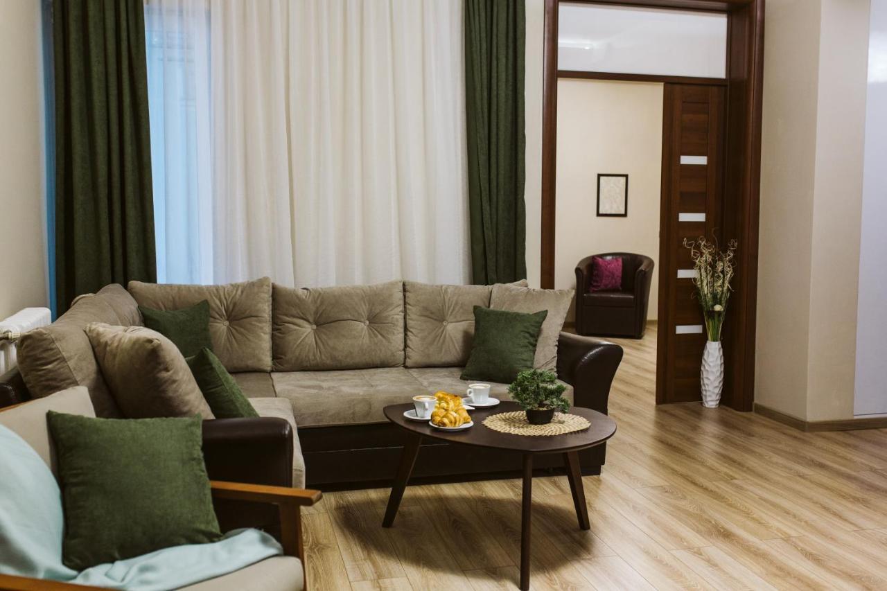 Vively Lux Apartment Суботица Экстерьер фото